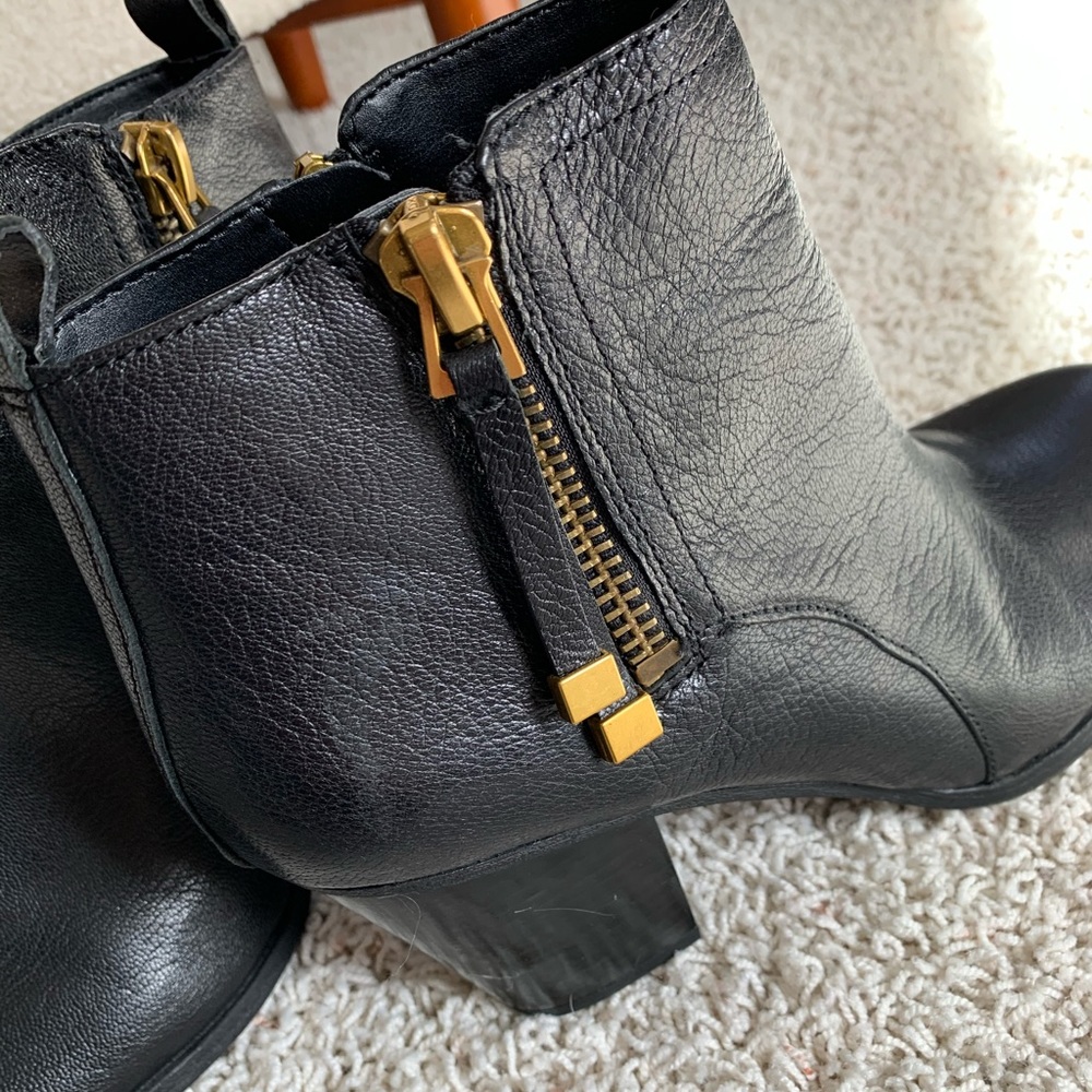 FRANCO SARTO Diana black leather ankle boots 8.5